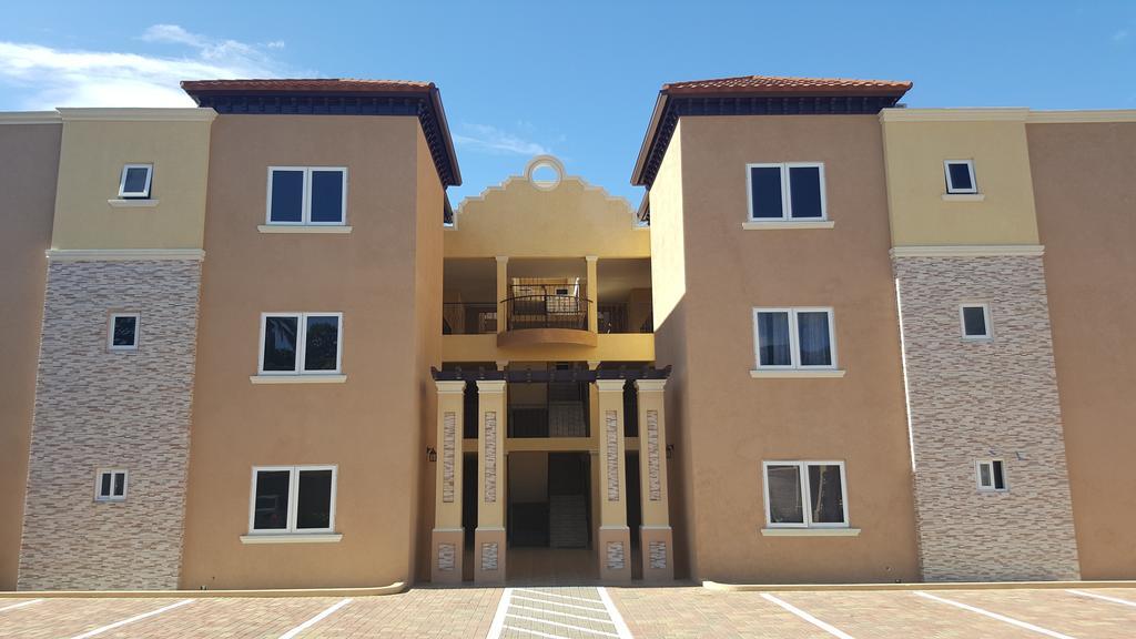 Apt 12, Executive Suites Ja - Palms Enfield Exteriör bild